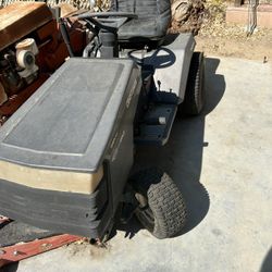 Tractor 