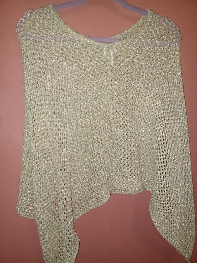One SIZE, Gold Woven Cover Up. Poncho Style