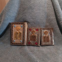 3 Minature Vintage Jewish Prayer Books. Dated  1959 And 1968 No Date On The Last Book