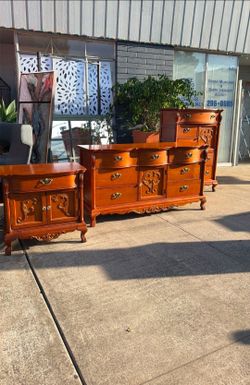 Antique solid wood made by Lexington tall Dresser long dresser night stand