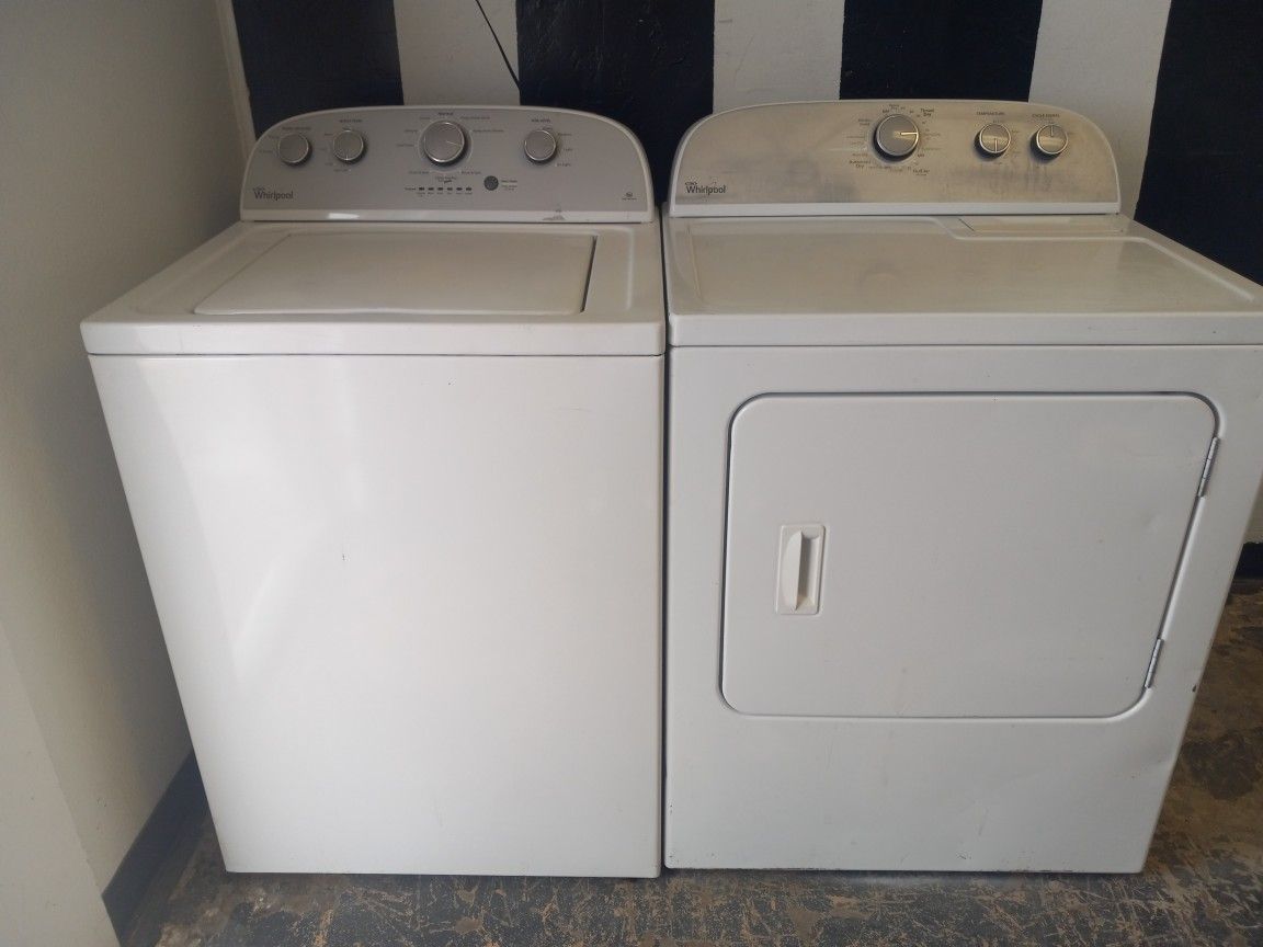 Whirlpool Washer/Dryer Set