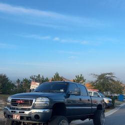 2006 GMC Sierra 2500 HD