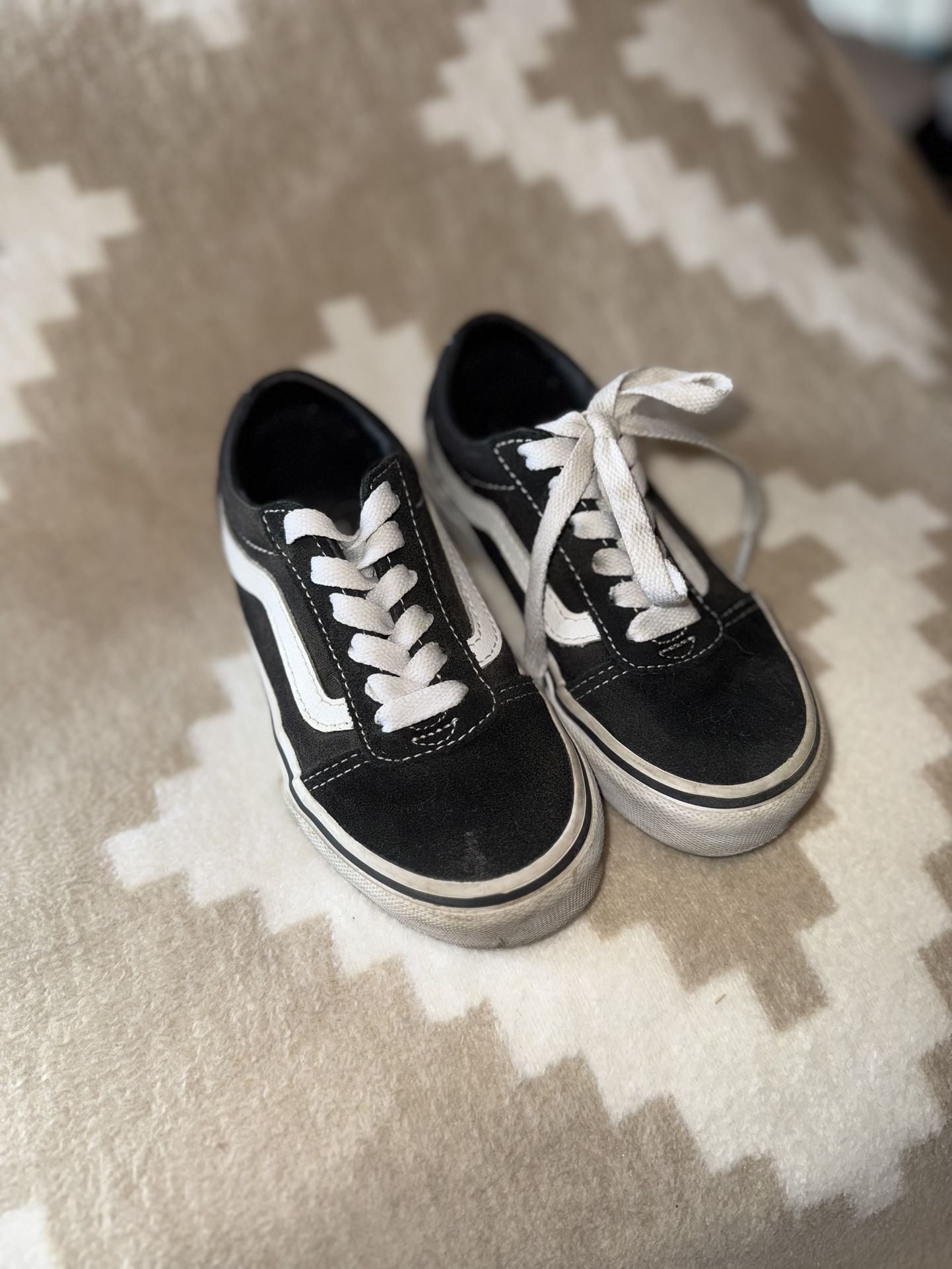 Kids Vans Size 11