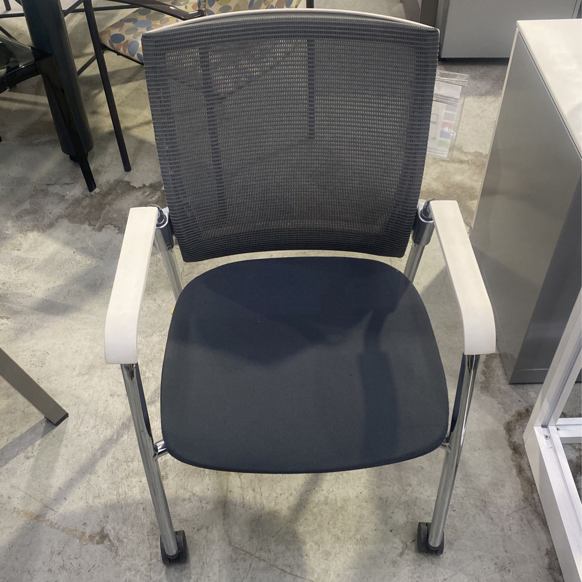 Rolling Office Mesh Guest Chair