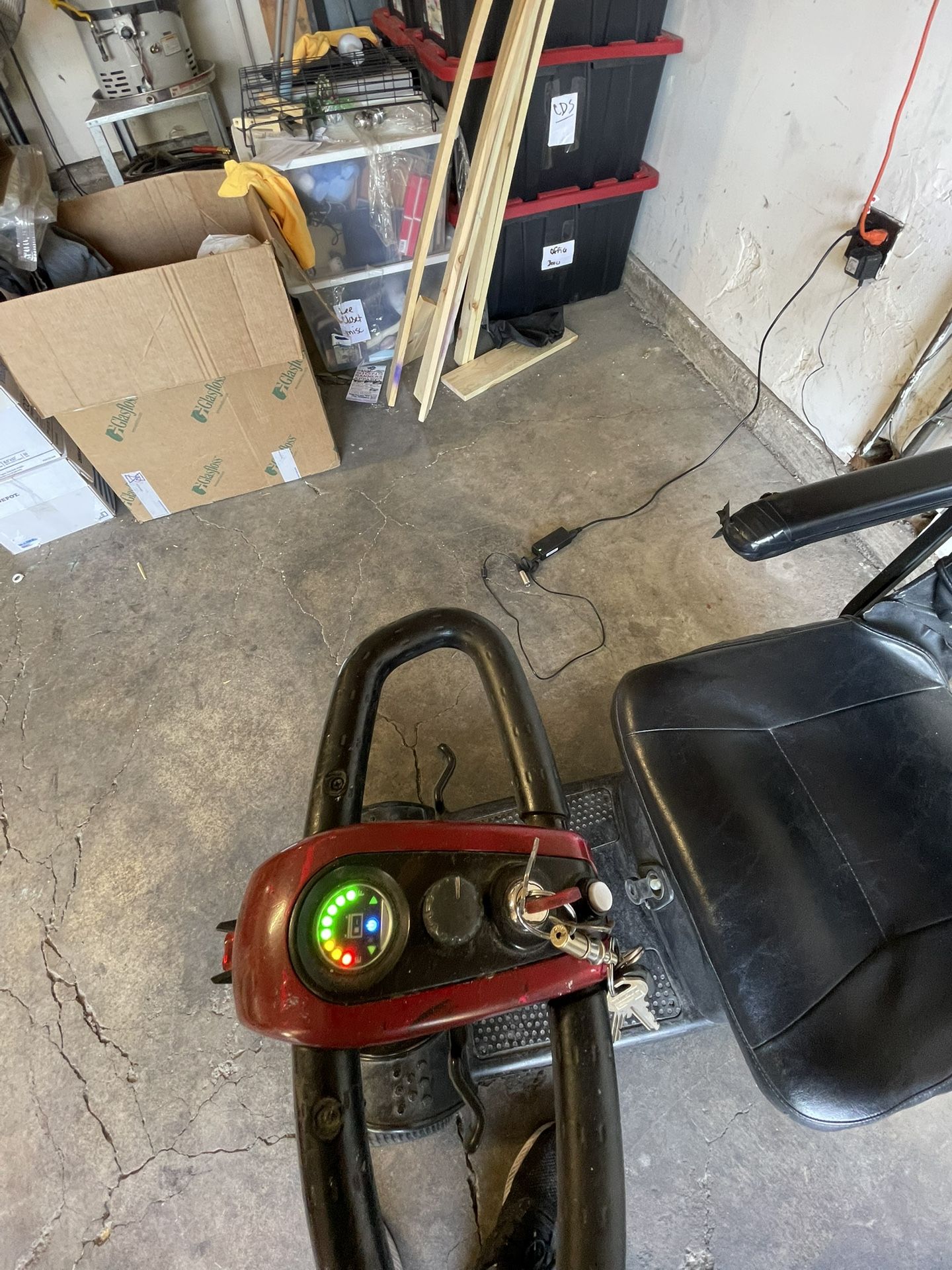 Go Go Elite Traveler Electric Mobile Scooter