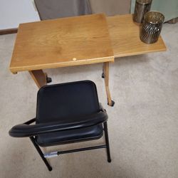 lot of  2 Furniture
One desk, you can use it for anything for .
Computer or office desk with Wheels