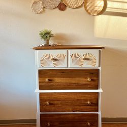 👀 Stunning Vintage (1944) Solid Poplar & Cream Dresser- Delivery Available! 🪴 