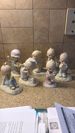 Precious Moments Figurines Collection Set of 7