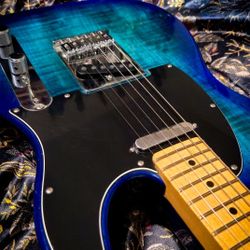 Fender Limited-Edition Player Telecaster Plus Top midnight blue tele