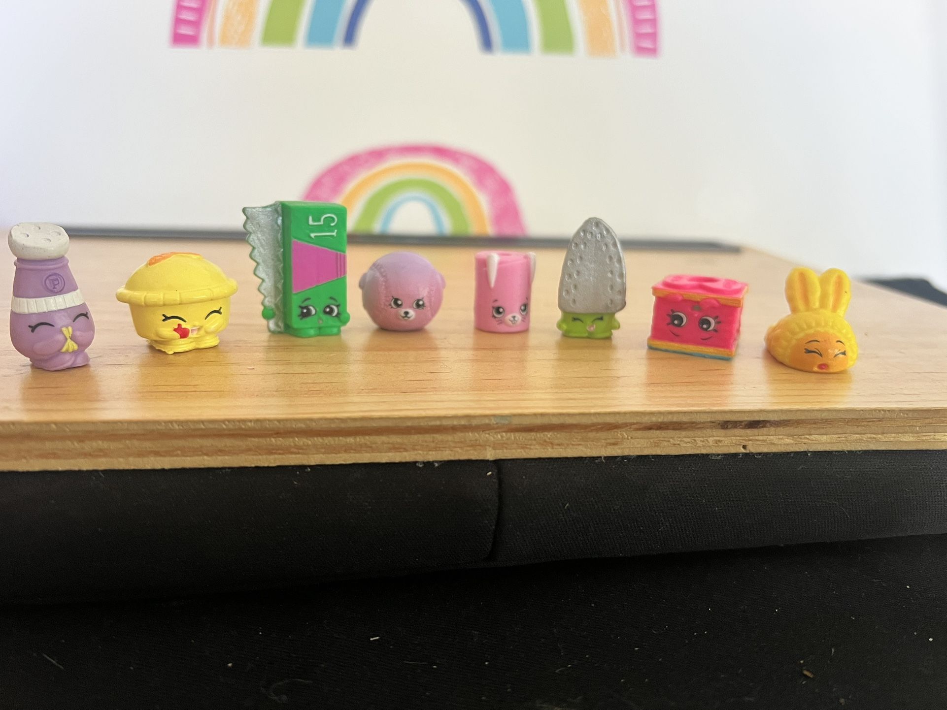 SHOPKINS BUNDLE OF 8 - ALL FOR $5