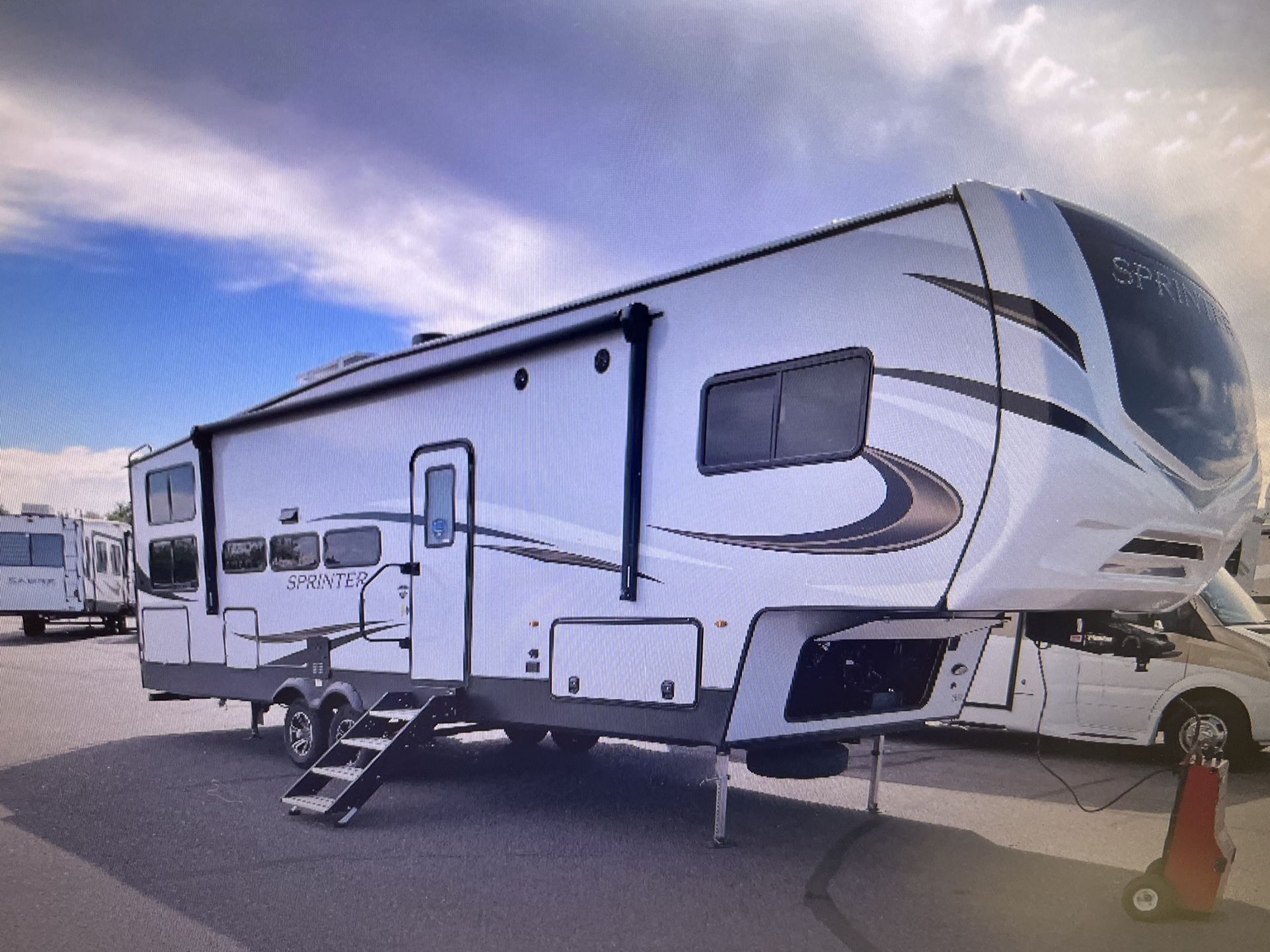 2023 SPRINTER 31TB