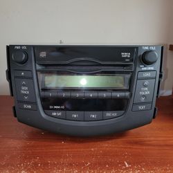 2006-2012 Toyota RAV4 OEM Stereo- AM/FM/AUX/MP3