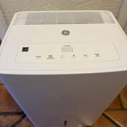 GE 35 Pint Dehumidifier