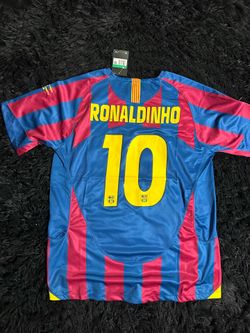 Barcelona Ronaldinho retro jersey size XL ( runs small )