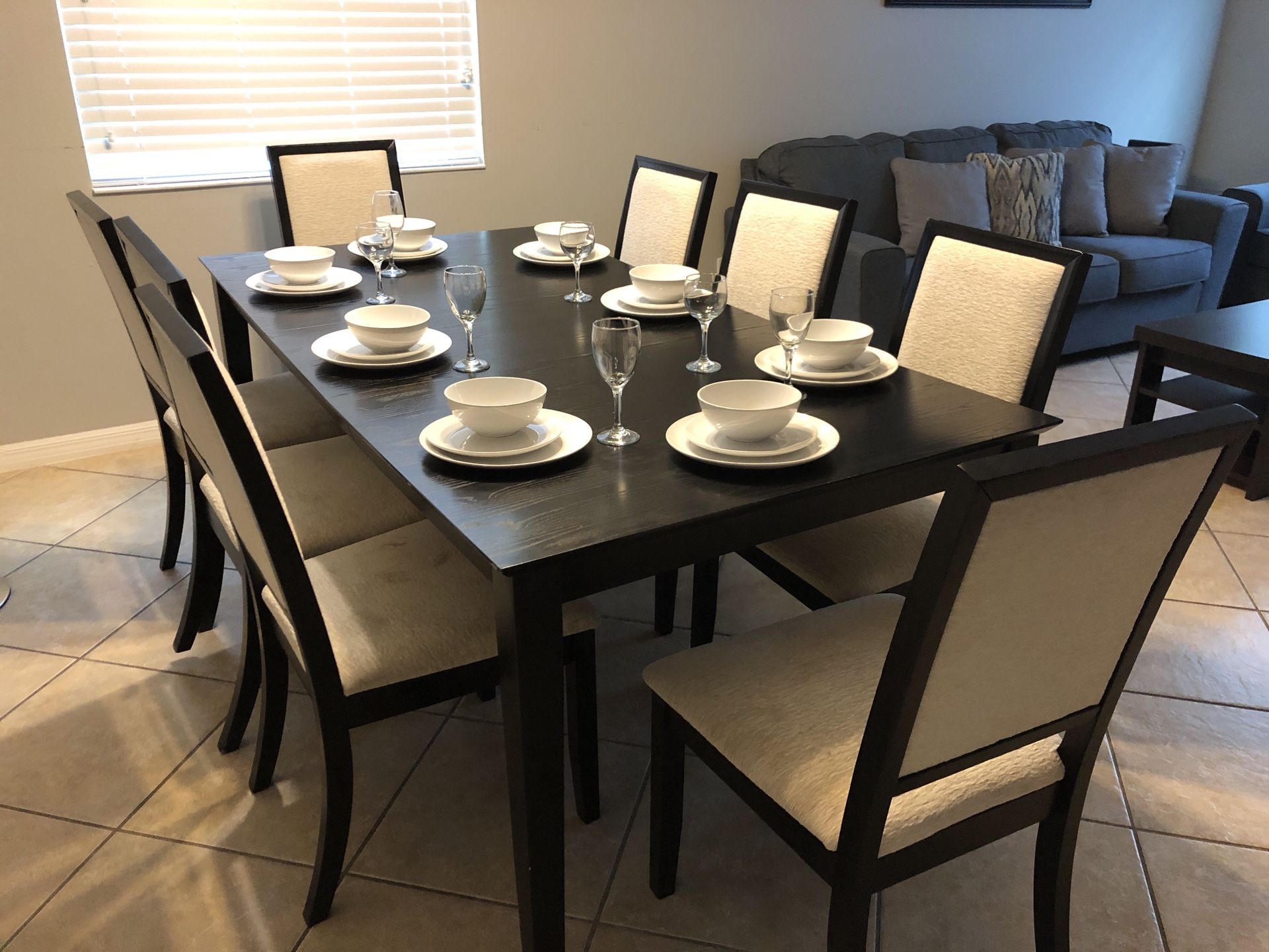 Dining room table set and chairs