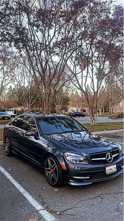 2011 Mercedes-Benz C300 Sport – Well Maintained – AMG Styling