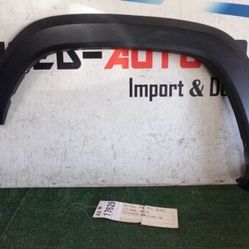 2016-2021 TOYOTA TACOMA LEFT FRONT WHEEL FLARE FENDER ARCH MOLDING OEM AX17629