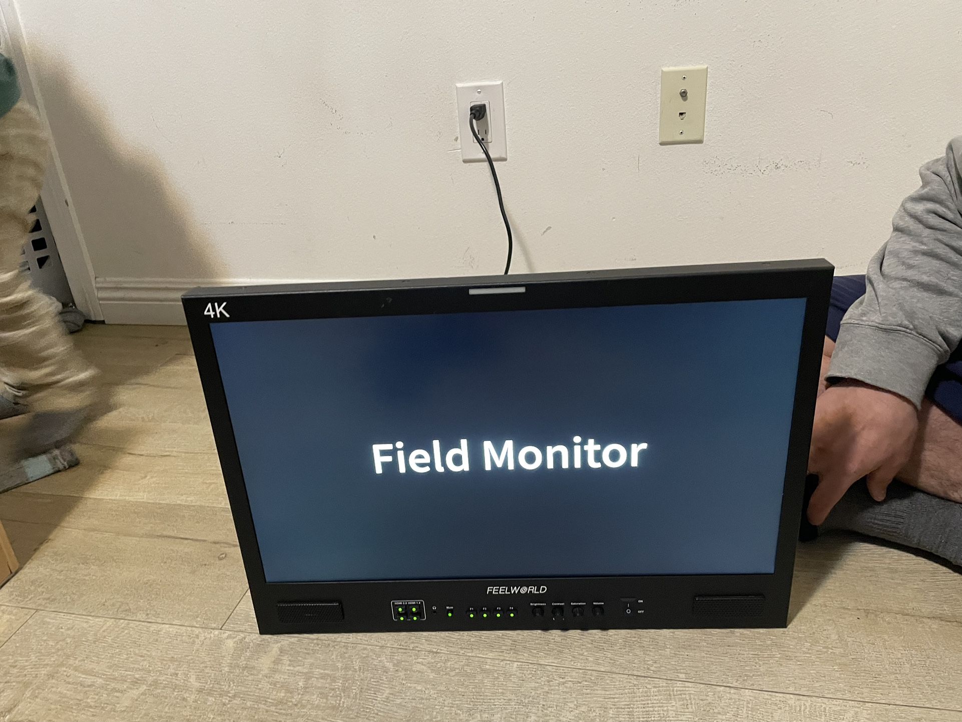 FieldWorld 4K Broadcast Studio Monitor
