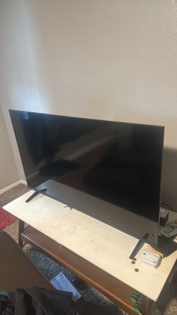 Insígnia 45• inch TV to go FAST