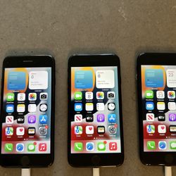 iPhone 7 ,  32GB unlocked