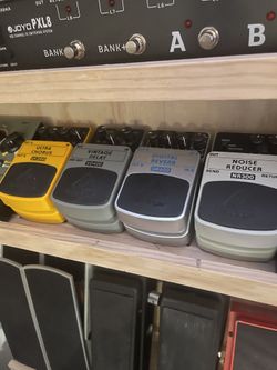 Behringer Guitar Pedal Bundle