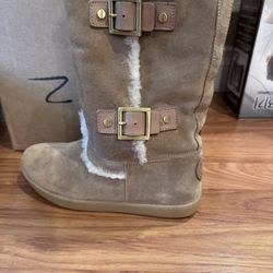 Tory Burch Shearling Boots