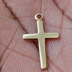 14kt Gold Tiny Cross Pendant 