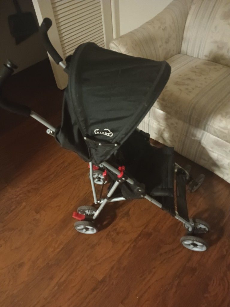 Kolcraft Cloud Stroller
