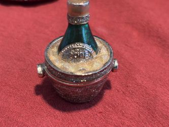 Monet 'Champagne On Ice' Trinket Box 2006, Magnetic Closure Hinged Lid