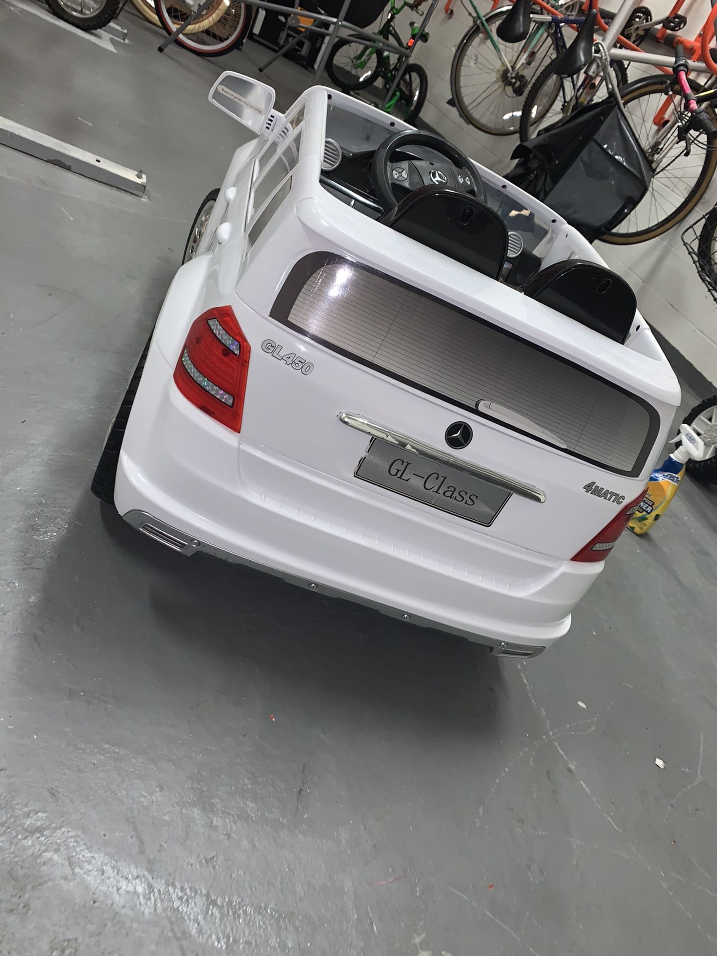 Mercedes Benz Rollplay Kids