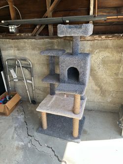 Cat tower