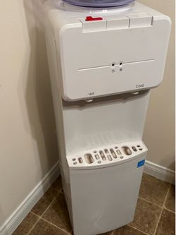 Water dispenser