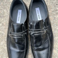 I Am Selling This Shoes for men 