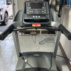 Matrix Commercial Treadmill 