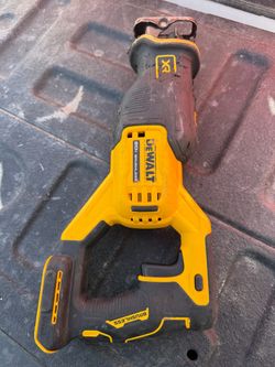 Dewalt 20v Sawzall brushless