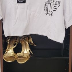  Shirts, Dresses And Women Sweatshirts 