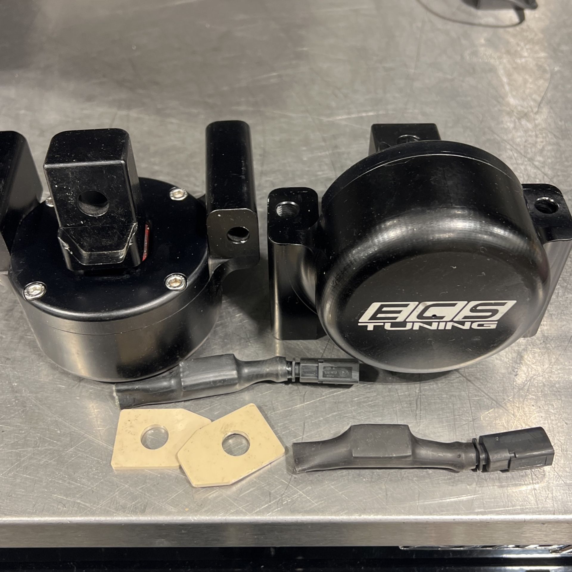 ECS Motor Mounts For Audi B8