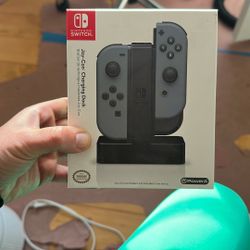 Nintendo Switch Charging Station
