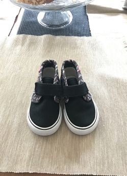 Baby Shoe Vans size 4
