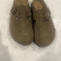 New Birkenstock Boston  Size 9