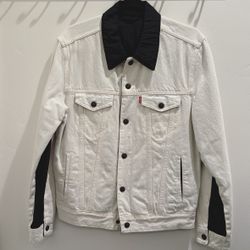 Jordan x Levi’s Reversible Trucker Jacket Collab