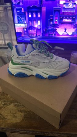 Steve Madden