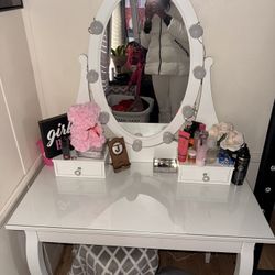 Makeup Vanity 