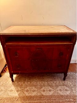 Dresser