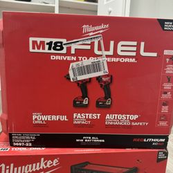 M18 FUEL 18V Lithium-Ion Brushless Cordless Hammer Drill and Impact Driver Combo Kit 