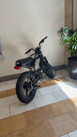 Rev1 dual battery