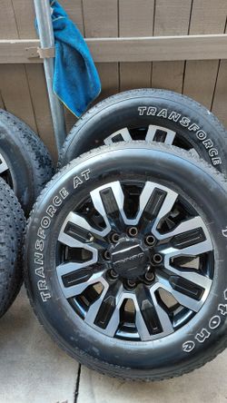 20s CHEVY GMC RIMS TIRES 8LUGS 8x180