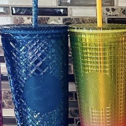 New Starbucks Cups 