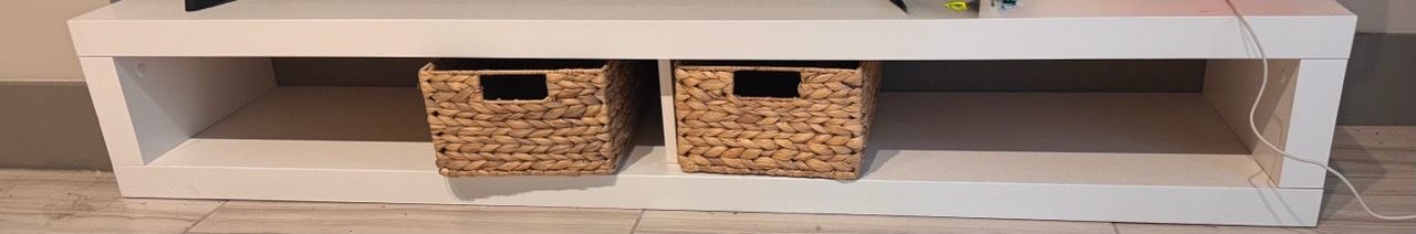 White tv stand with 4 new legs