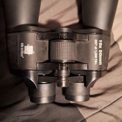 Binoculars 